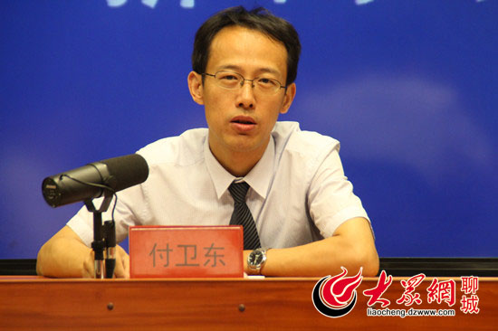 聊城市环保局副局长付卫东在会上表示,聊城将进一步做好汽车尾气污染