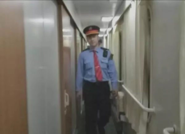 列车