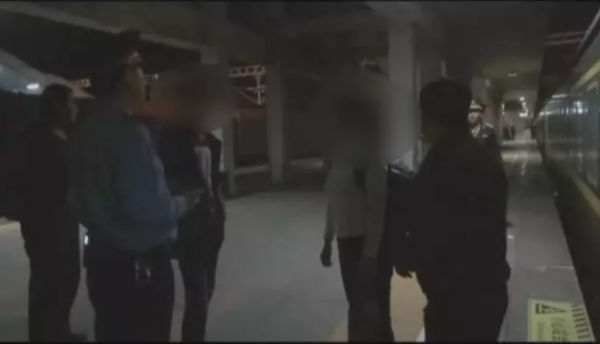 列车3